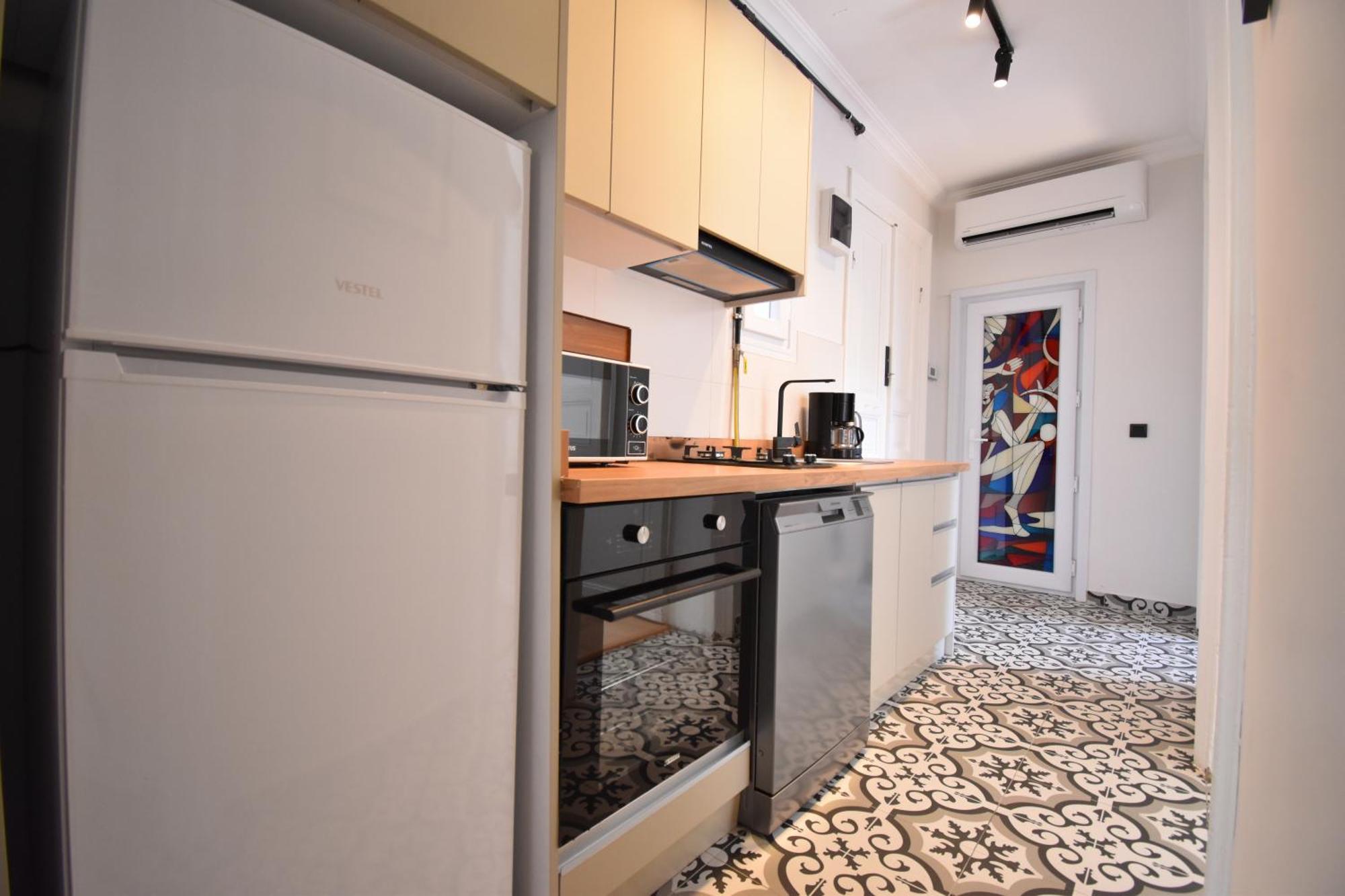 Apartament Cozy Renovated 3br Near Taksim- Santur D10 Stambuł
