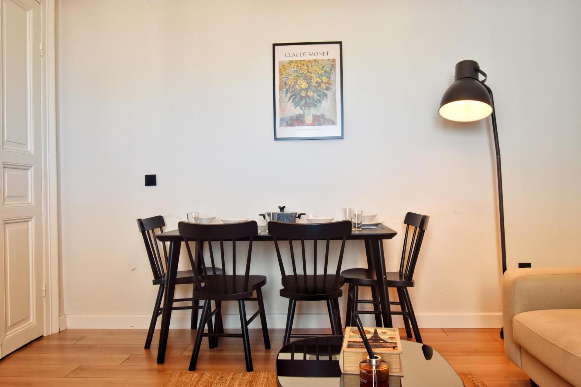 Cozy Renovated 3br Near Taksim- Santur D10 Apartament