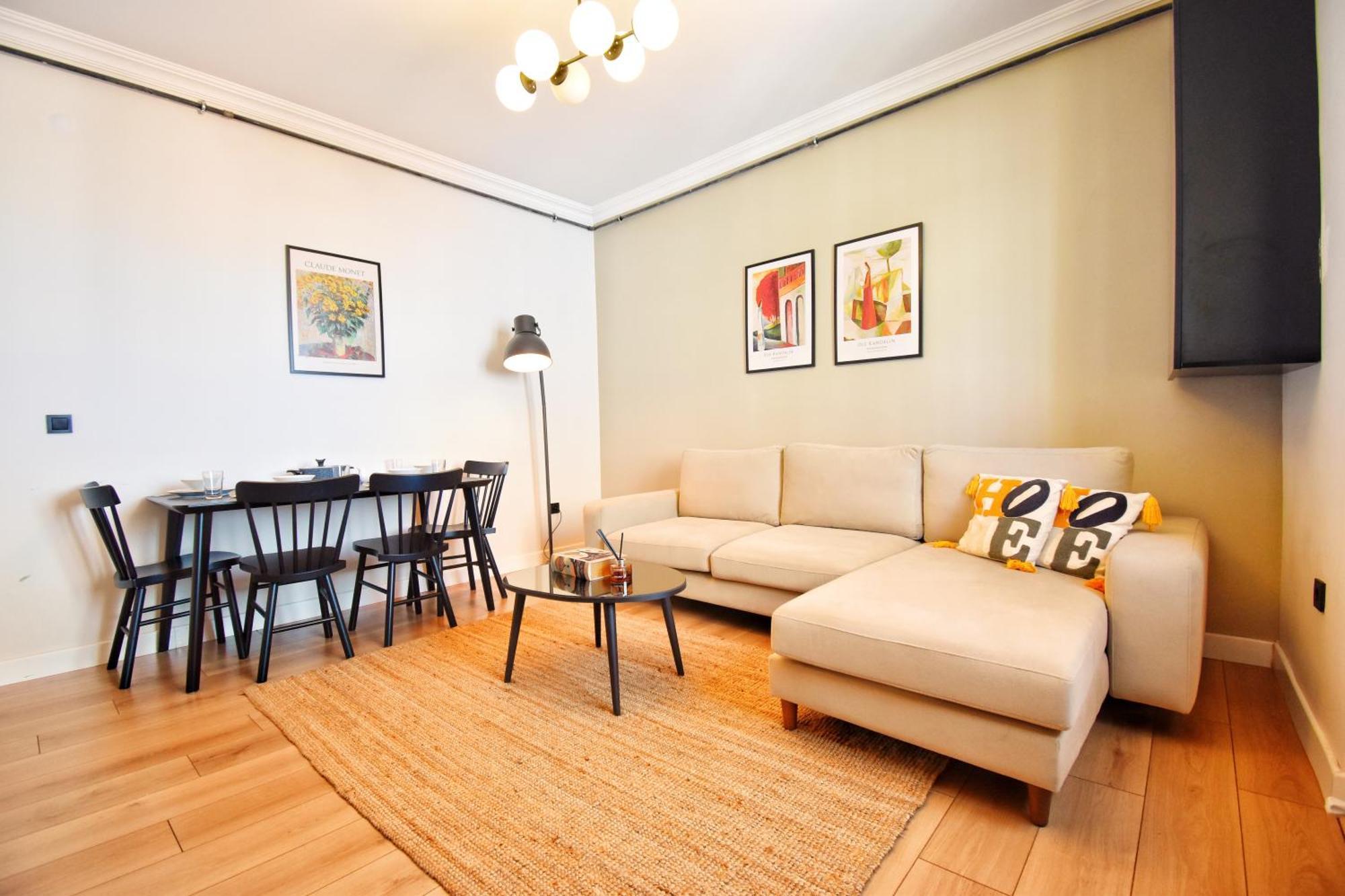 Cozy Renovated 3br Near Taksim- Santur D10 Stambuł